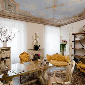Boutique Hotel Villa Sarnia